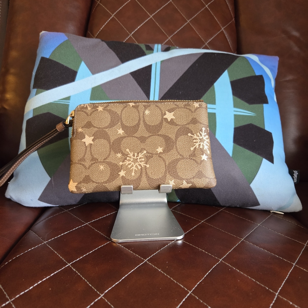 Coach Brown Wristlet with Snowflake Design - Picture 3 of 4